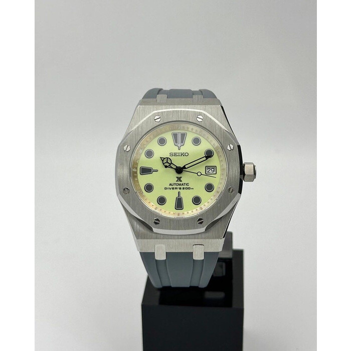 Custom Seiko Mod • Full Lume AP on Grey Rubber Strap • 42mm